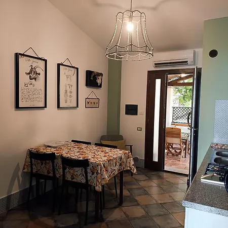 Janas Apartmán Baunei